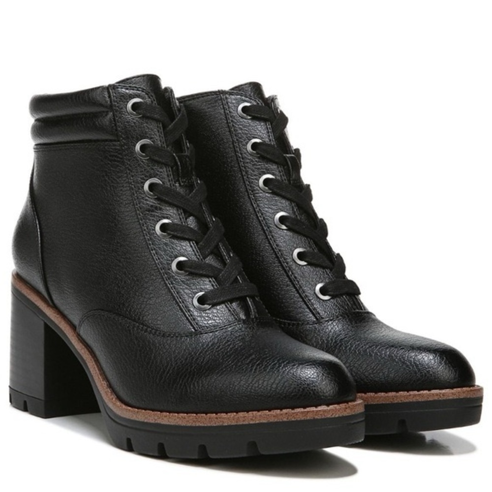 Naturalizer Madalynn3  Black Lace Up Booties Boots Block Heel Size 8M